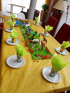 Wilder Zoo für Zweijährige